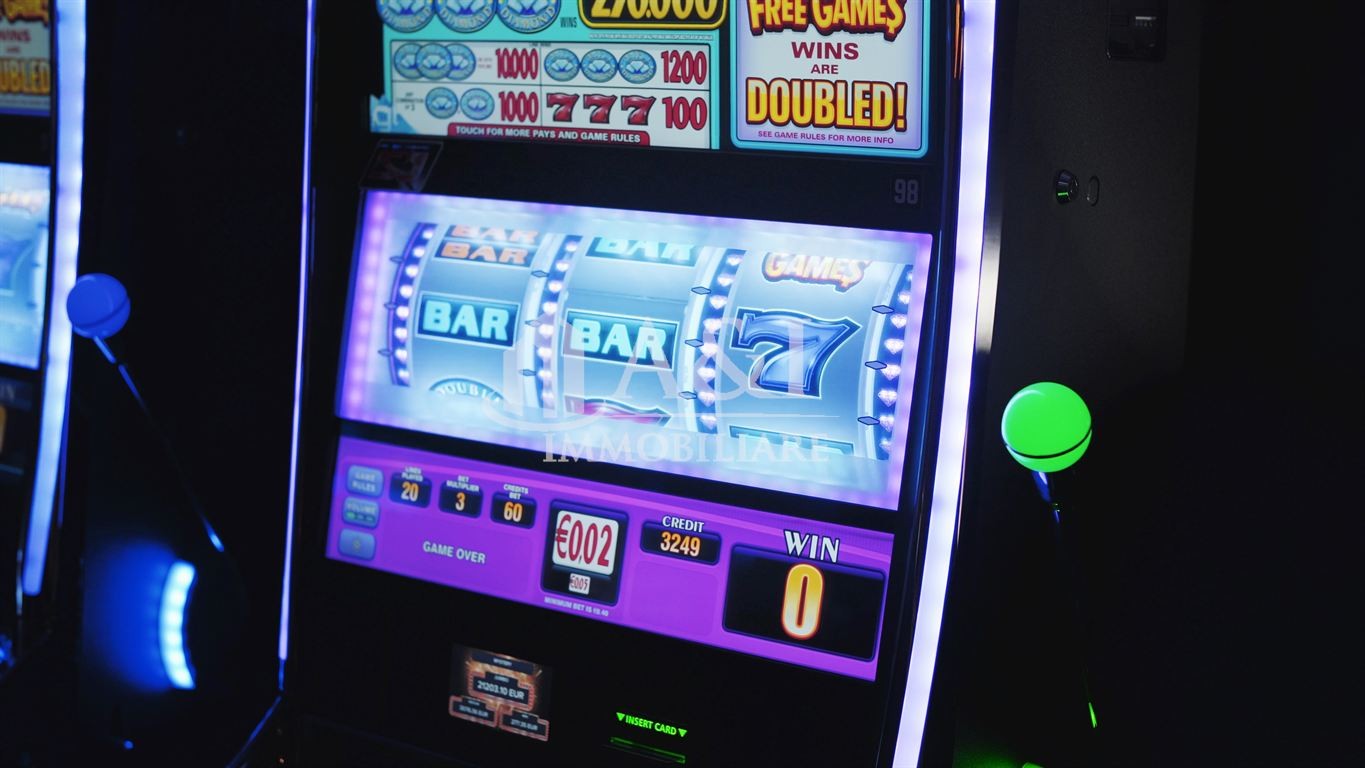 Molteno bar tabacchi lotto sisal in vendita